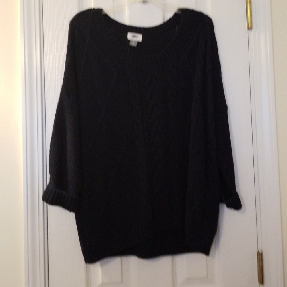 Old Navy sweater